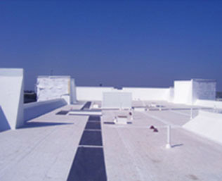 Commercial cool white roof